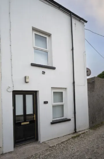 Cosy Waterfall Cottage Carnlough on the North Coast 2 min walk from the Harbour