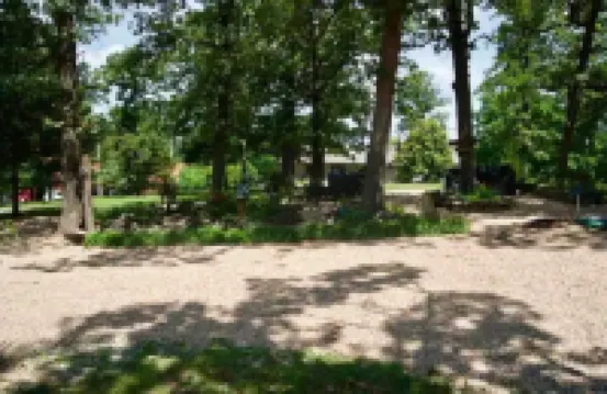 Charming cabin!Perfect lake getaway for your family or fishing trip.