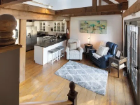 Black Bear Bungalow, Sheffield/Great Barrington/Ski Resorts 設菲爾德酒店