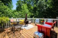 There’s only one way to tackle life, enjoy a day at the Lake! Hotels near Lake Lanier Islands