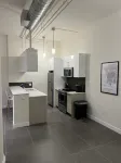 Modern, Spacious 1 Bedroom Loft in DTLA - FREE Parking
