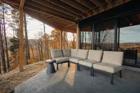Diamond View PA: A-Frame~Hot Tub~Sauna~Panoramic Mountain Views