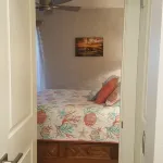CASA DE EMDEKO,  Jewel of the Sea  Waterfront Property, AC and Full Washer/Dryer
