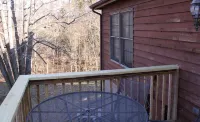 Minutes from Giant City - SIU - Shawnee Winetrail - Cedar Lake - Shawnee Forest!