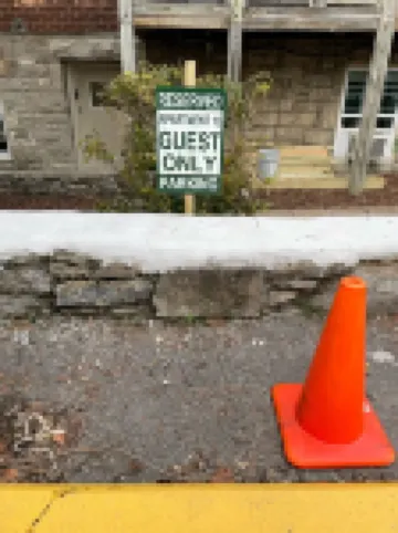 Quaint Cottage close to Vanderbilt and Downtown