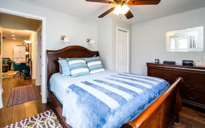 Cozy and Clean.  Perfect for couples and small families!