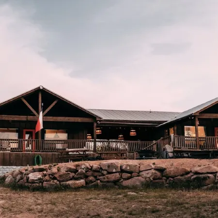 El Castell on the Llano River [Cabins C + D]