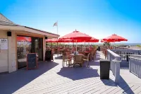 Come Enjoy the Ocean - Ocean Front Resort Newly Renovated Ocean Villa