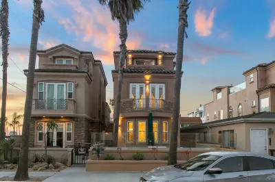 Welcome to the Extraordinary 6th on the Beach Beach-House in Huntington Beach Hotels near LAX Ammunition OC