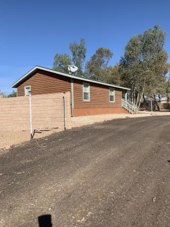 Cabin in the Desert Отели в г. Риджкрест