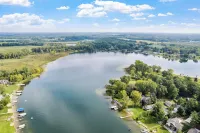 Murray Lake Waterfront Retreat w/ Dock, Patio & Fire Pit