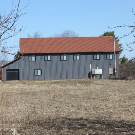 Big Group Barndominium- minutes from beautiful Lake Superior shoreline!