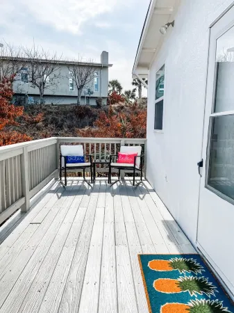 Dune Our Thing - Private Beach Cottage in heart of Old Town with Heated Pool