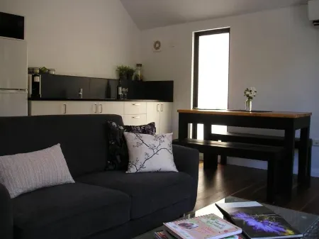 Sydney Haven - private sanctuary only 15 minutes to CBD Отели в г. Rozelle