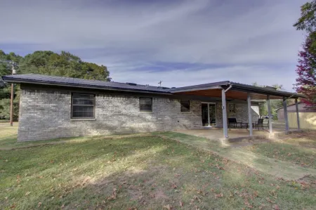 Business Travelers & Near Business District