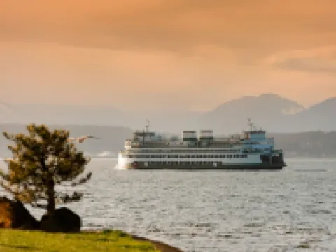 End of the Point - Main House    - - Book Now for the 2026 World Cup - - โรงแรมในเบรเมอร์ตัน