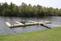 Dun Rovin Duplex 2 On the Beautiful Chippewa Flowage. Hotels in Hunter