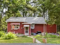StarryPinesCottage w Cedar Sauna Steps to Trails Hotel di Catskill