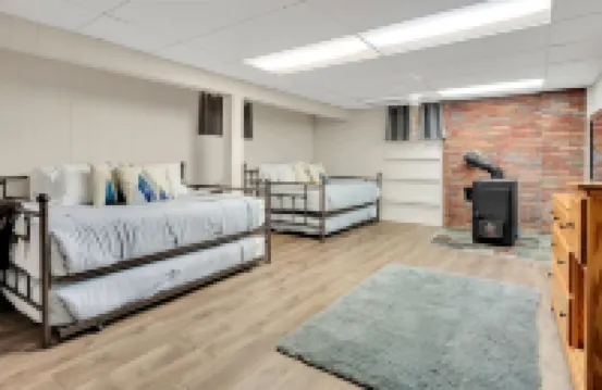 Lakefront Home on Great Sacandaga – Summer Weeks Still Available!!