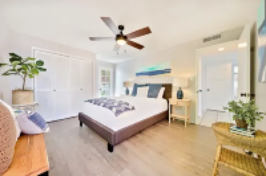 Cardiff Beach Cottage, Unobstructed Ocean View, .5 Miles to Sand!