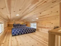 ☆ Luxurious Tiny House ☆ Rocky Mountain Getaway Hotels in Fairplay