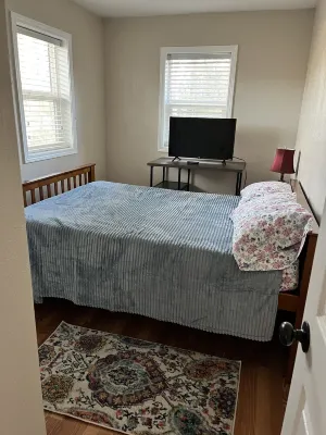 The Rusty MooseLarge Groups Welcome-Great Layout-2 Pets w/Fee-Fenced Back Yard
