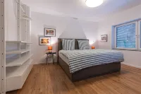 85qm Balkon Suite mit 2 Schlafzimmern und Balkon