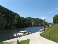 T4 furnished apartment in Cahors Lot 10 minutes walk from the historic center