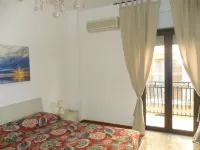 Apartment in the historic center with air conditioning, bed linen and towels
