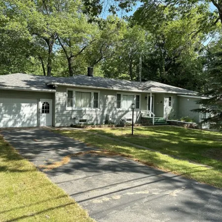 Caseville cottage with beach access