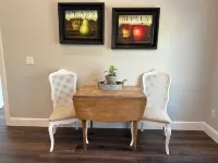 Guest Apartment close to Ski Resorts, Hiking Trails, Shopping Restaurants & more Hotels in Holladay