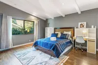 🌴Spacious & Private 5Bdr Private Retreat-Saltwater Pool/Spa, Outdoor Kitchen🌴