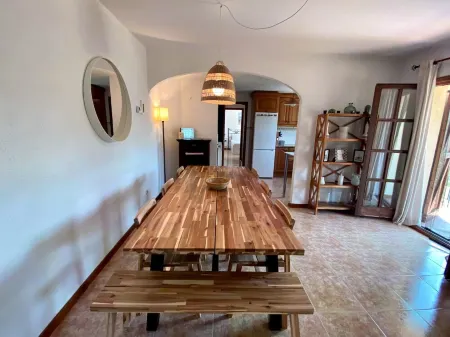 AMAZING VILLA with, chimney, heating, private swimming pool & great views.