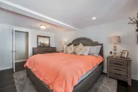Colorado Mountain Getaway Retreat Hotels near Chicago Creek Waterfall