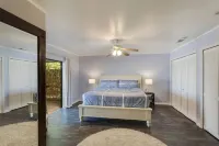 Waterfront, heated Pool, Spa, Gulf access,Sleeps 7 Hotels near Reel Revenge Deep Sea Fishing Charters