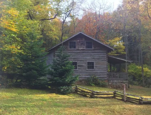 Beautifully-restored 200-year-old Log Cabin off the Blue Ridge Parkway