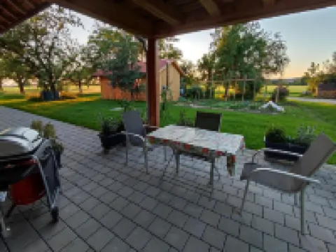 Cozy vacation apartment with alpine view, and quiet location