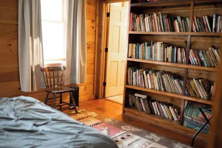 The Bethel House at Hawthorn Haven