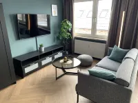 Modern and stylishly furnished city apartment