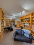 Spectacular Mountain & Sunset Views! Spacious Home Sleeps 12! Ping Pong/Hot Tub!