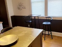Relax Inn this Knotty & Nice entire Home Hotels in Evansville
