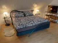 Holiday home Eifel National Park 160m2 슈라이덴 호텔