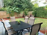 Perfect Island Retreat! - Steps to beach- Hot Tub! Hotel in zona Peanut Island