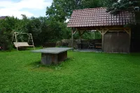 Ferien auf dem Bauernhof, Ruhige Lage mit Viel Platz und Vielen Tieren Hotels in Weißenberg