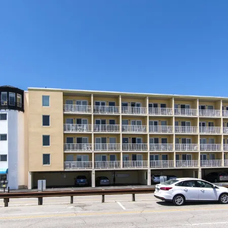 Just a few steps to the beach.