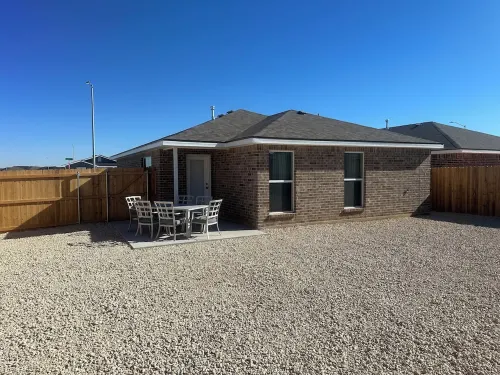 New Charming 3-bedroom home each w/TVs, 6 Beds, 2 Full Bath, Corner lot parking.