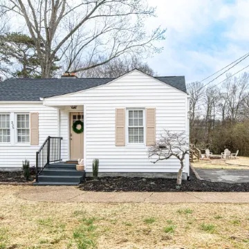 Cozy Cottage by the Clinch River