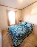 Cozy 3 Bedroom, Near i80, Explore Ogallala + Lake McConaughy, 201 LnL Hotels near McConaughy Discovery Center