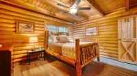 Log cabin, Blue Rdg. Mtn.,  A.T., Helton Crk falls, Vogel St. Park, near Helen - 발코니