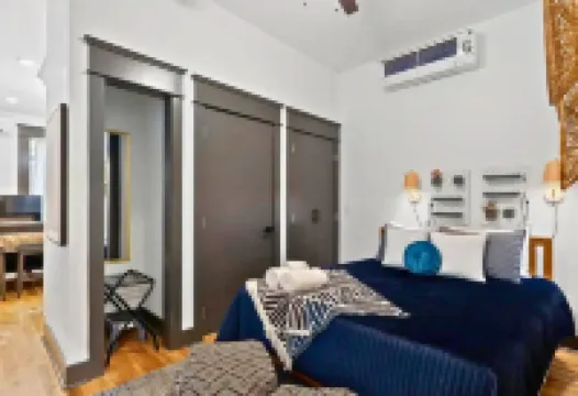 Indigo Flat: Chic Retreat in Downtown Chattanooga